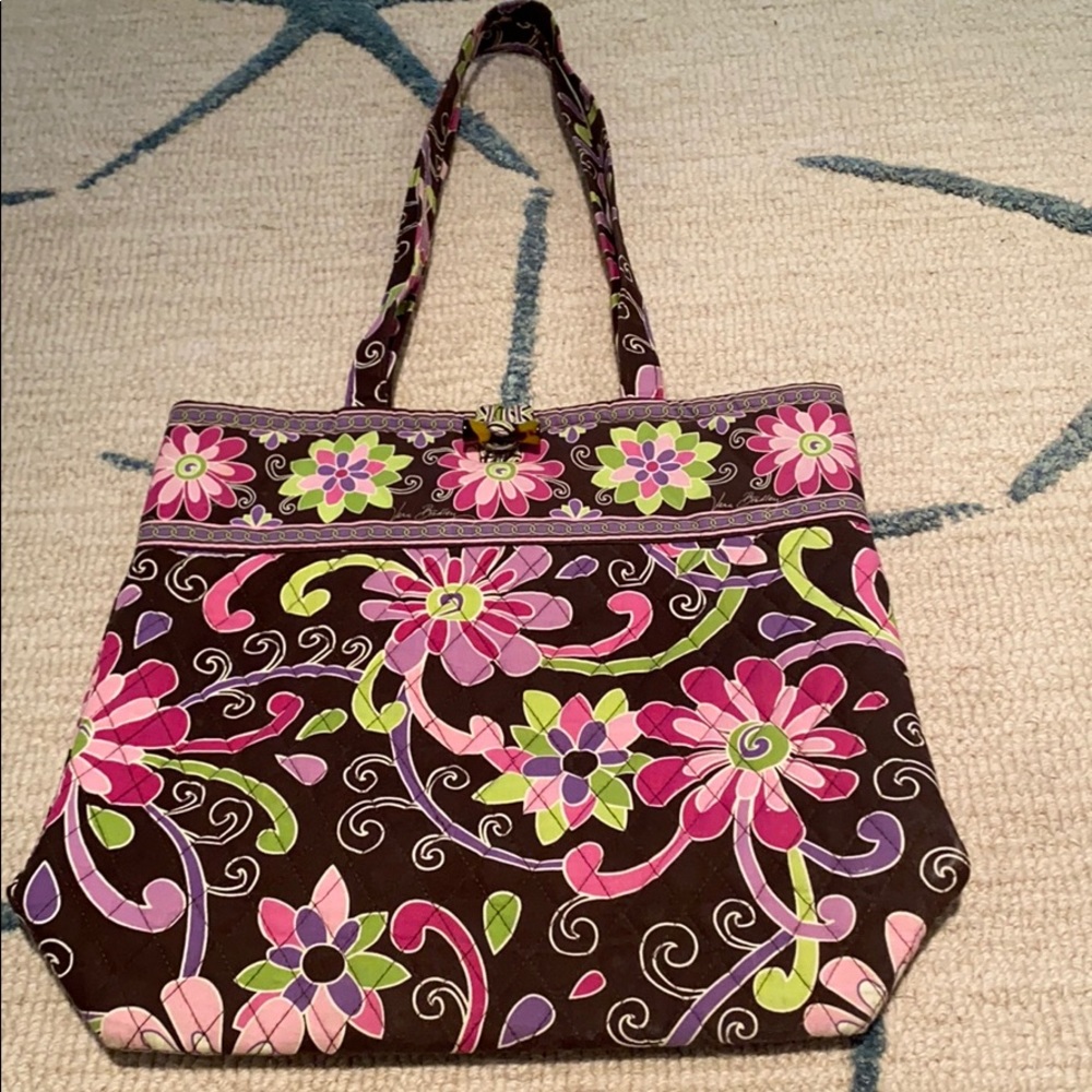 VERA BRADLEY TOTE BAG
